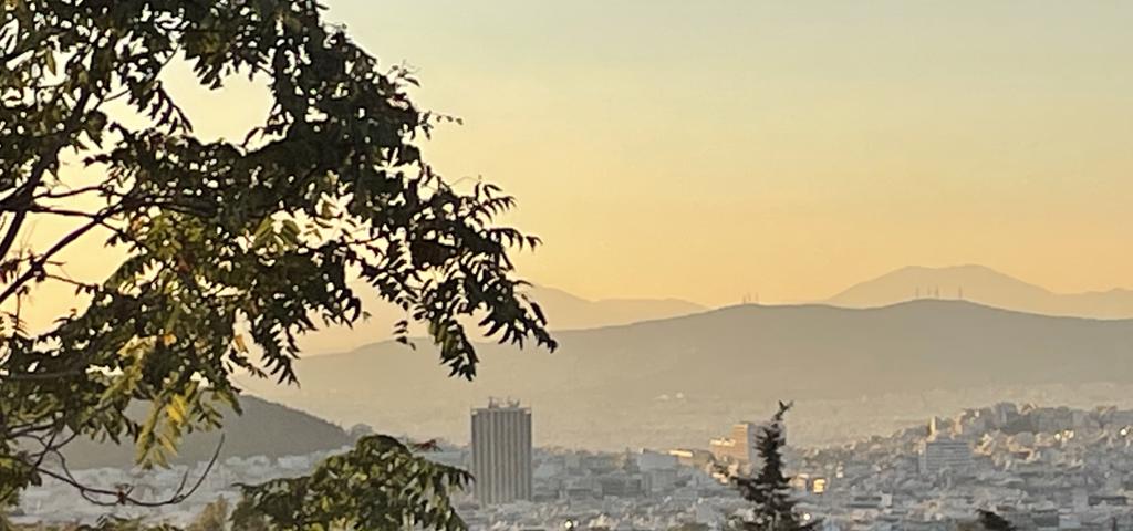 Πόσο υπερεκτιμημένη είναι η αγορά κατοικίας στην Ελλάδα Πόσο υπερεκτιμημένη είναι η αγορά κατοικίας στην Ελλάδα